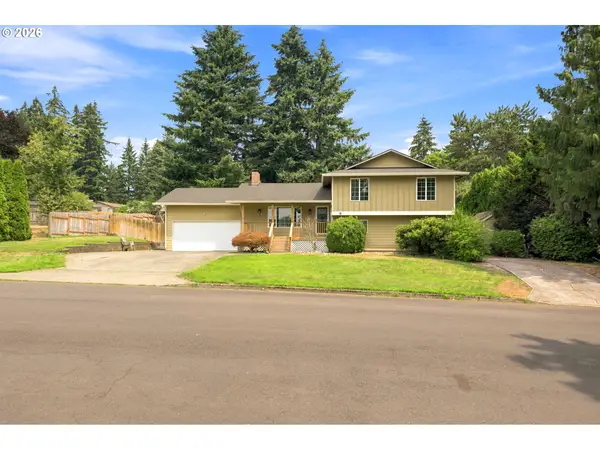 2417 SE Higgins Dr, Vancouver, WA 98683
