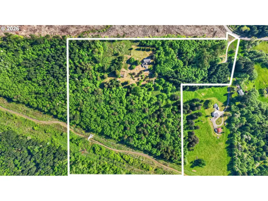 73028 Puckett Ln, Rainier, OR 97048 - #3