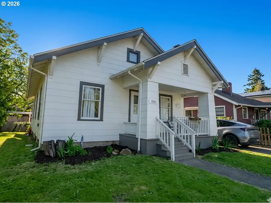 355 24th St, Salem, OR 97301 - #2