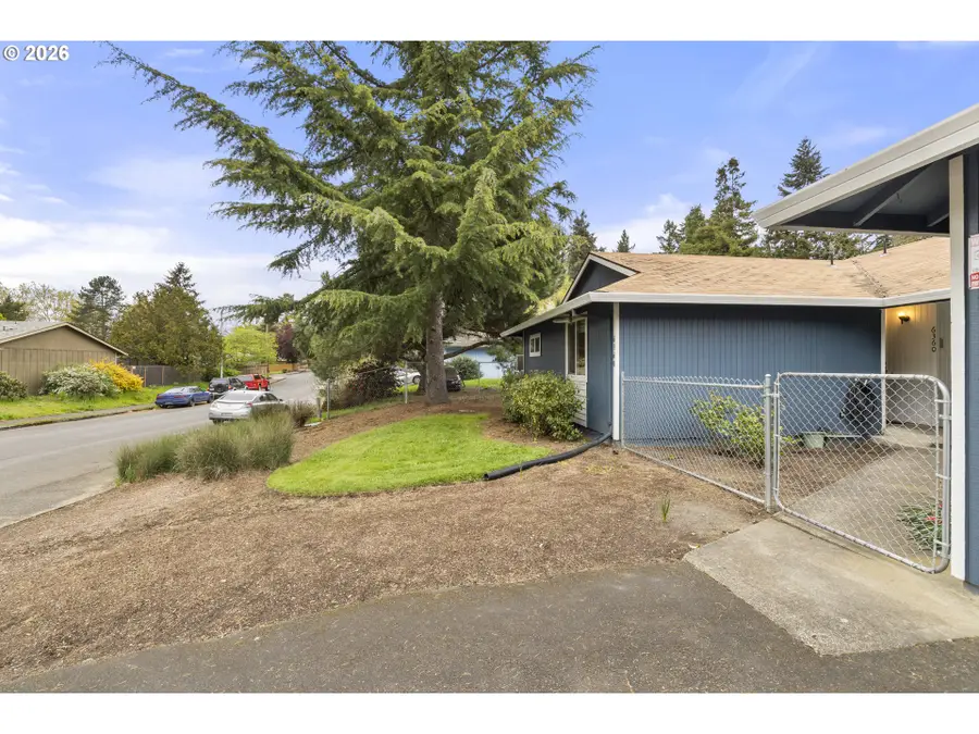 6364 SW 192nd Ave, Beaverton, OR 97078 - #2