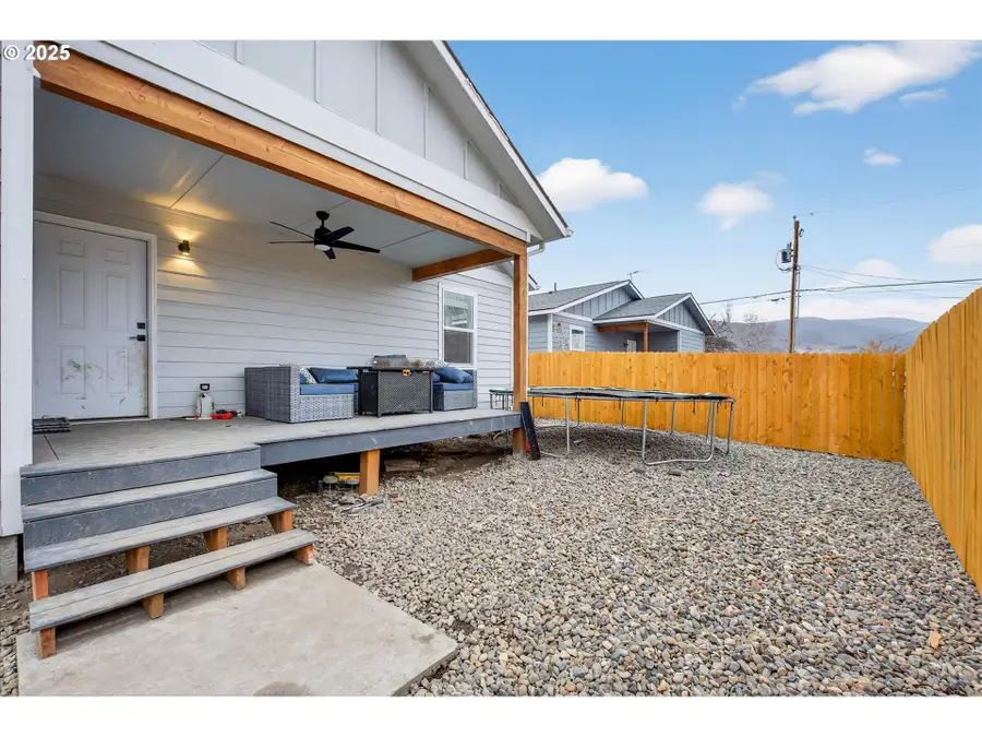 2160 Wabash Ave, Baker City, OR 97814 - Image #2