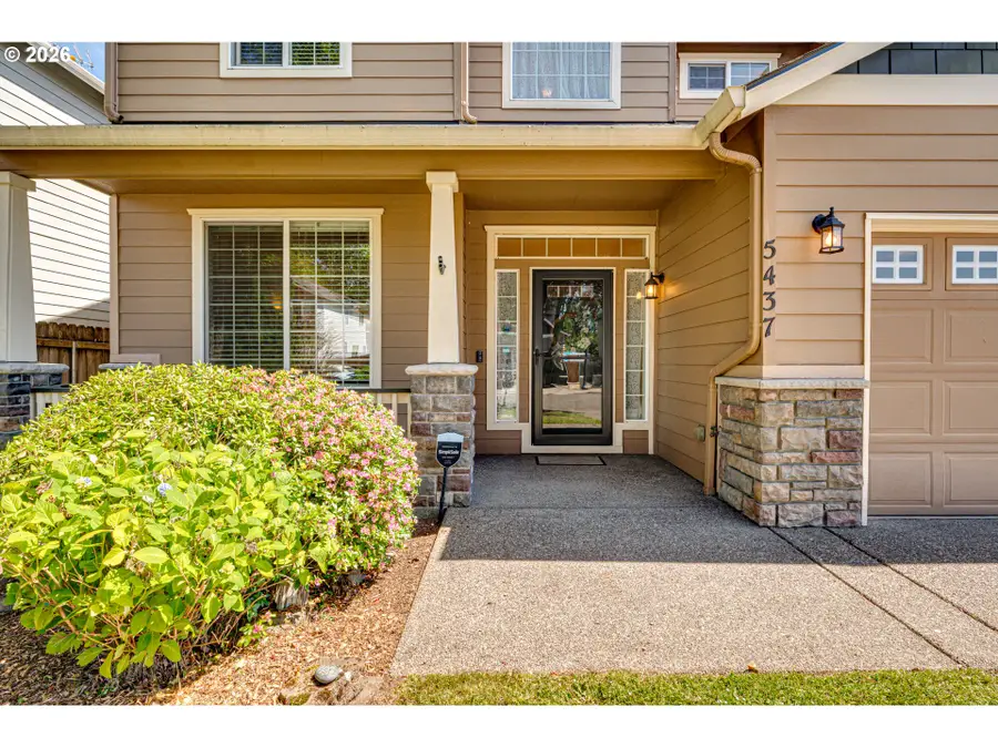 5437 N St, Washougal, WA 98671 - #3