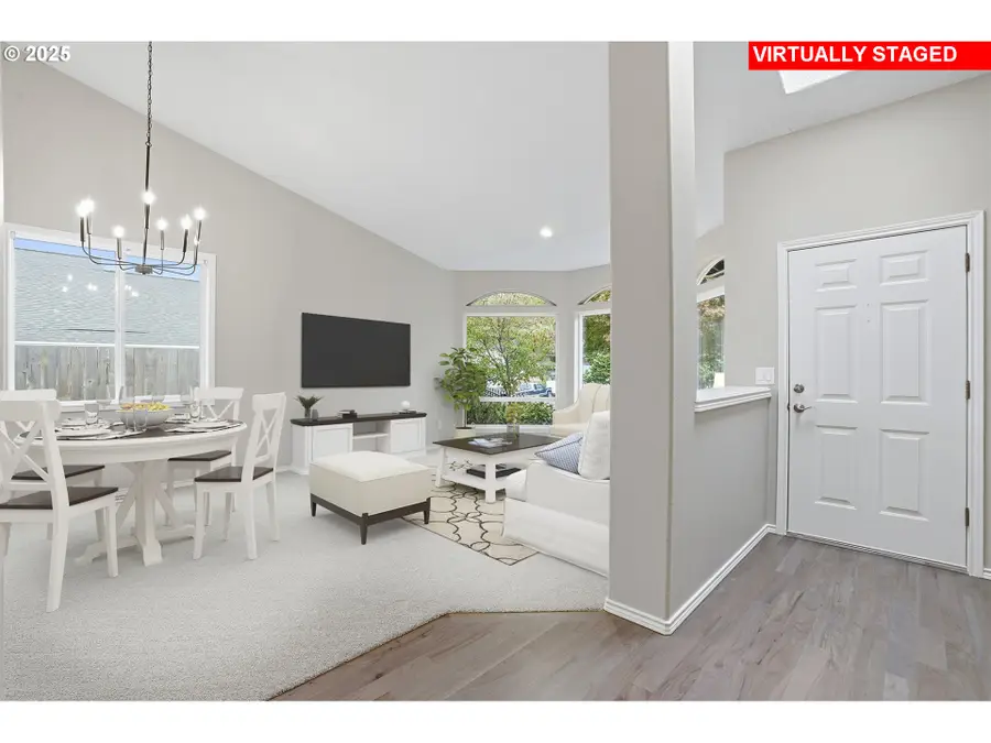 20155 Quinalt Dr, Oregon City, OR 97045 - Image #3