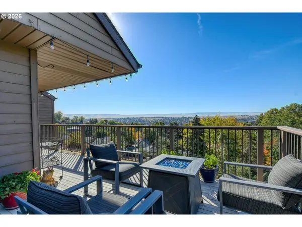 1032 NW 12th St #A, Pendleton, OR 97801