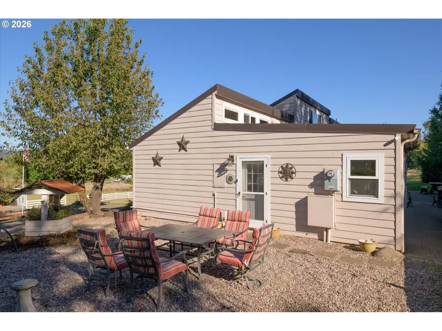 36189 Hwy 58, Pleasant Hill, OR 97455 - Image #3