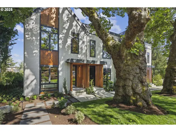 703 1st St, LakeOswego, OR 97034