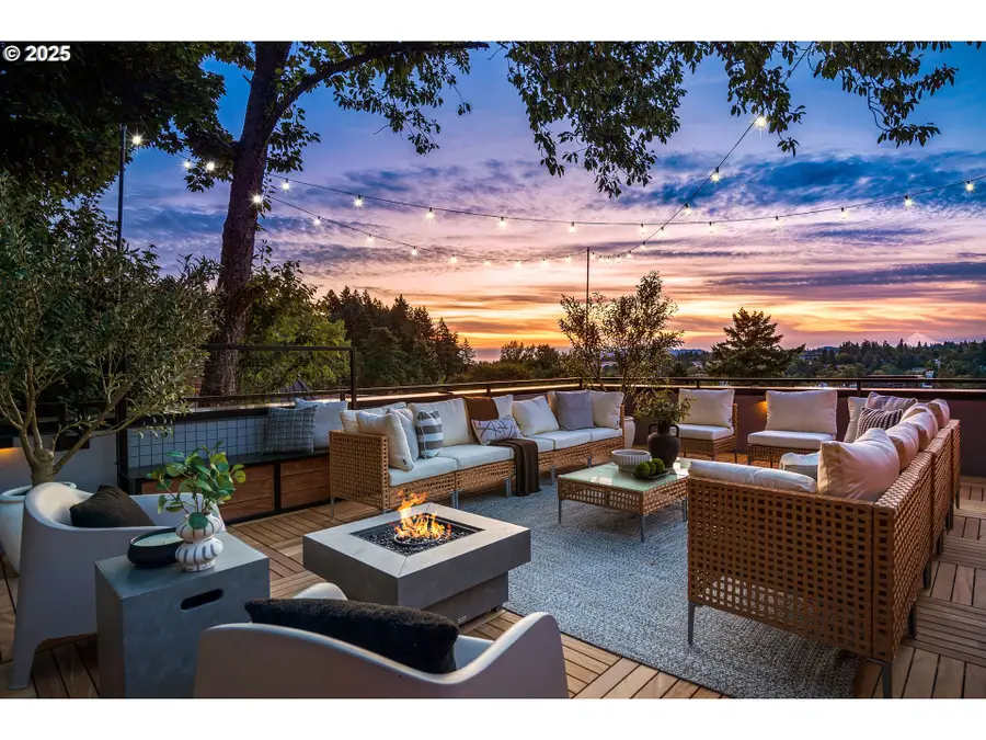 703 1st St, Lake Oswego, OR 97034 - #2