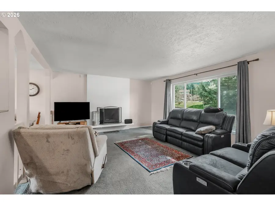 1829 SW 17th St, Gresham, OR 97080 - #3