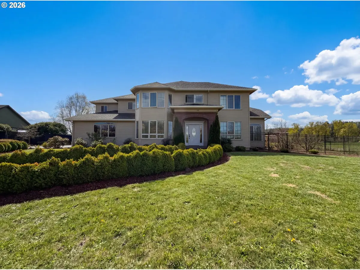 2250 SW Homer Ross Loop, McMinnville, OR 97128 - #1