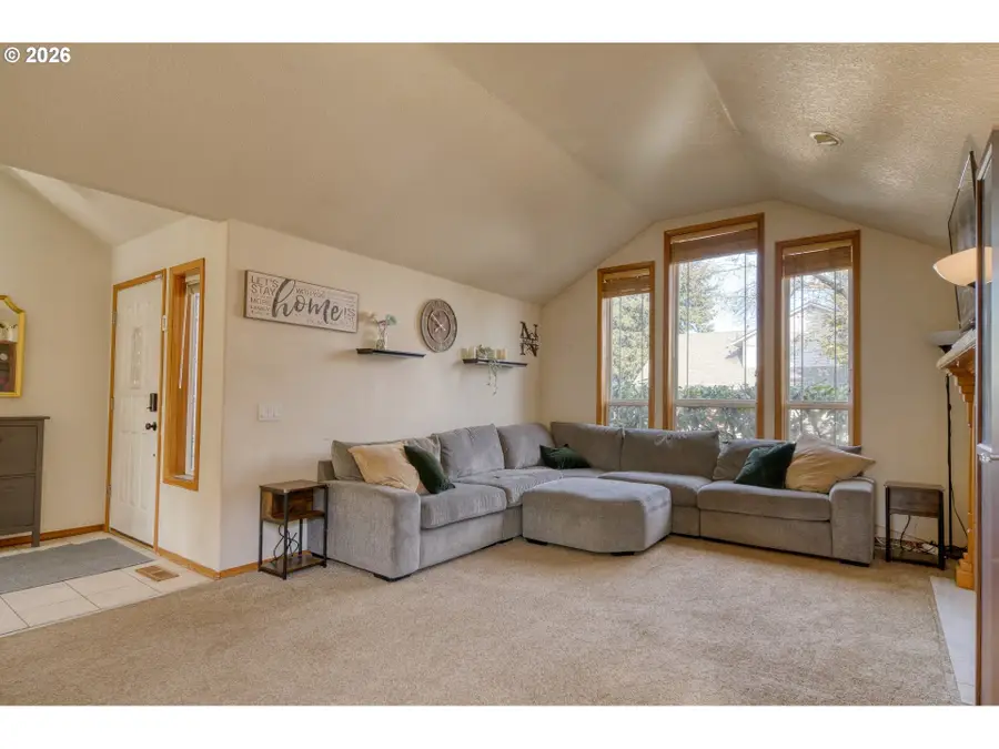 33280 Linden St, Scappoose, OR 97056 - #3