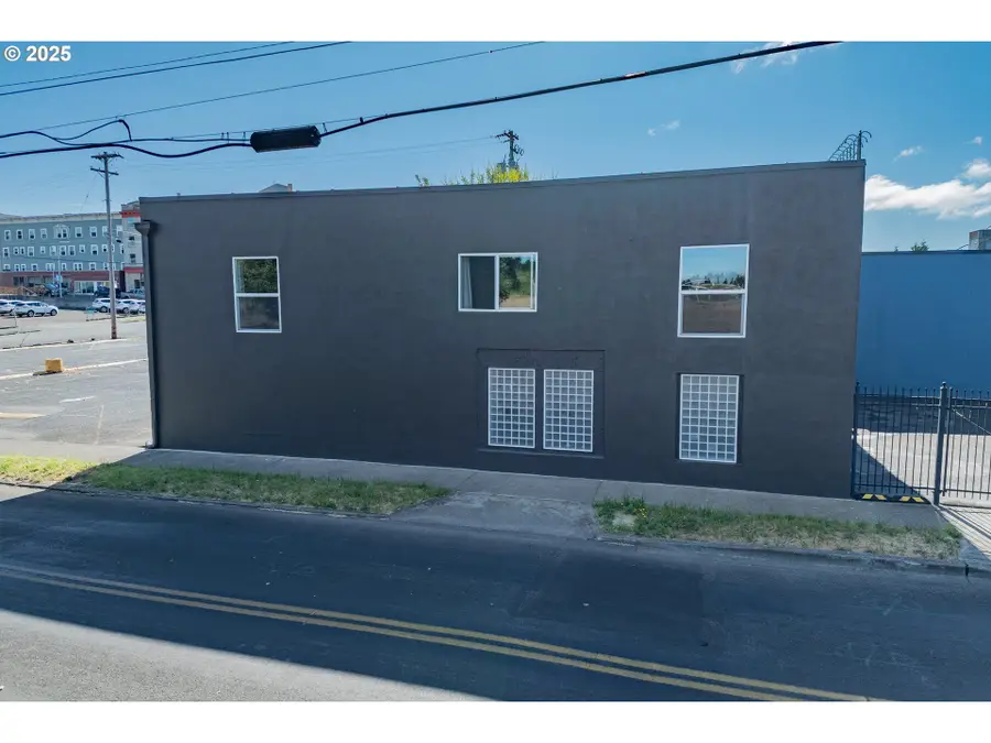 103 Allen St, Kelso, WA 98626 - Image #3