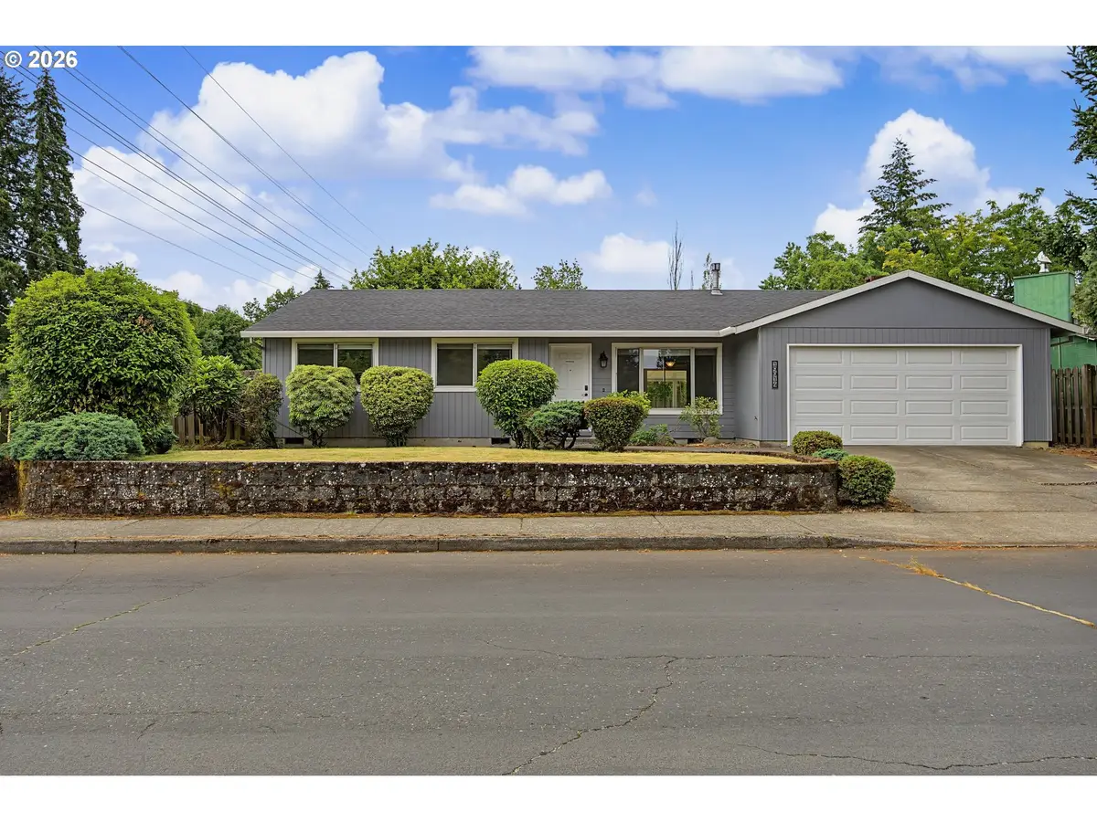 19914 NE Holladay St, Portland, OR 97230 - #1