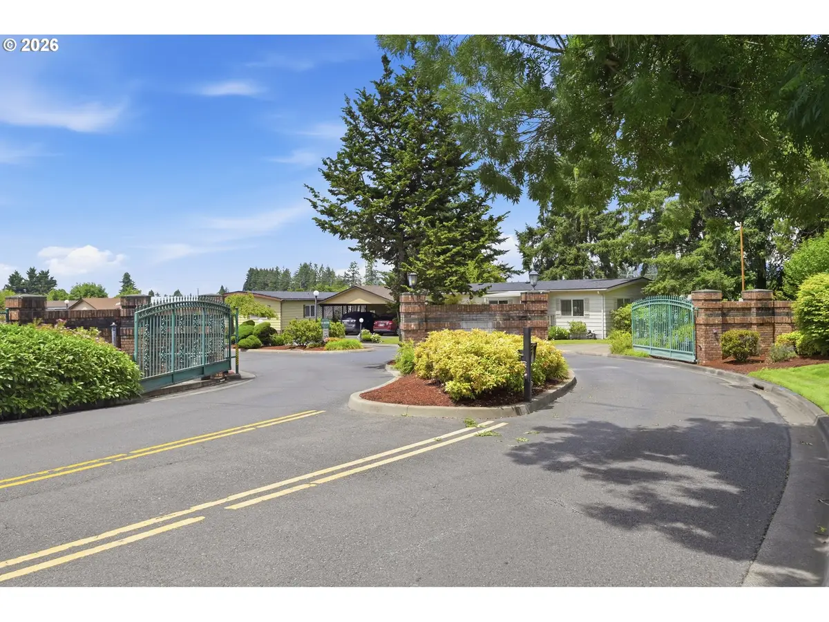 658 S 57th St #35, Springfield, OR 97478 - #1