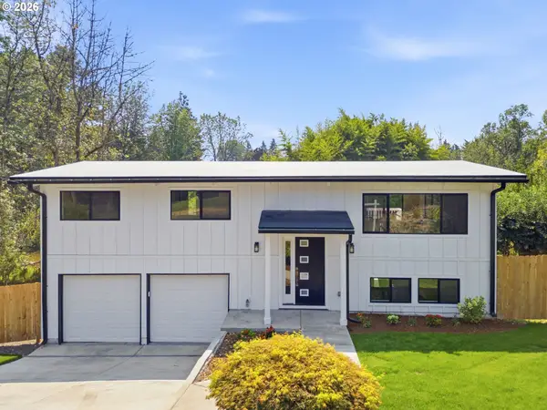 4895 SW 202nd Ave, Beaverton, OR 97078