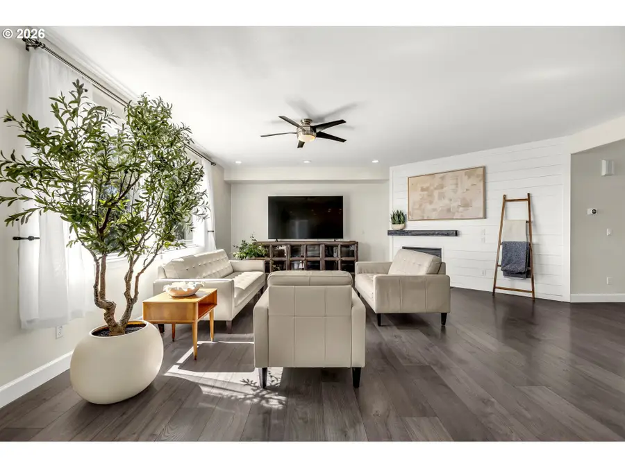 125 Ship Watch Cir, Kalama, WA 98625 - #3