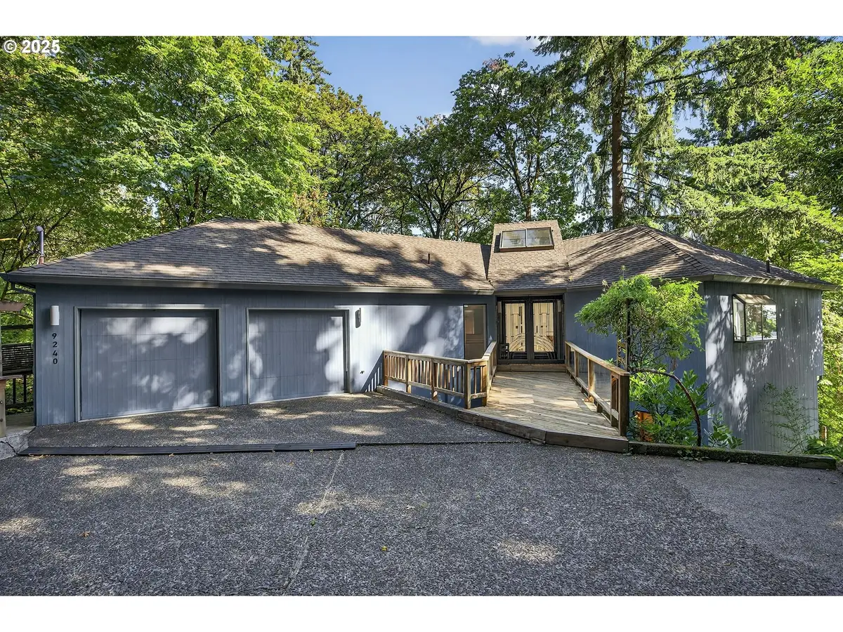 9240 NW Roseway Ave, Portland, OR 97231 - Image #1