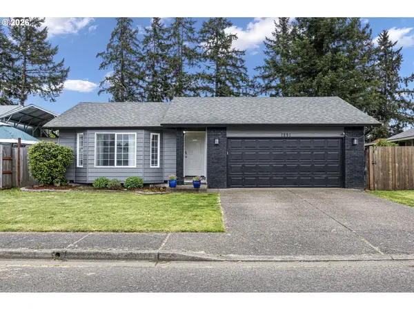 1891 Clark Ave, CottageGrove, OR 97424