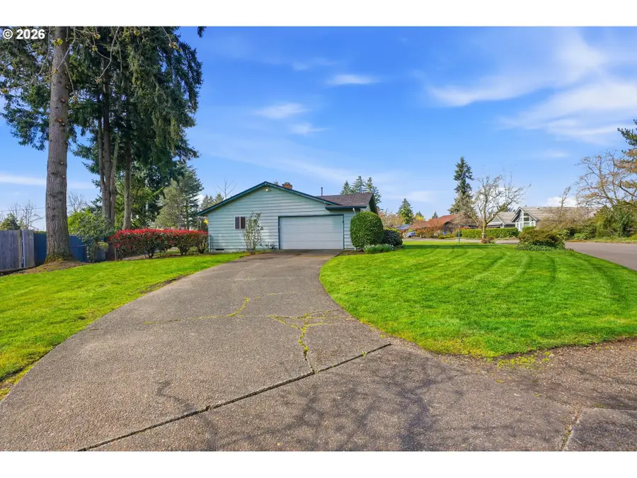 5905 Montana Ln, Vancouver, WA 98661 - #2