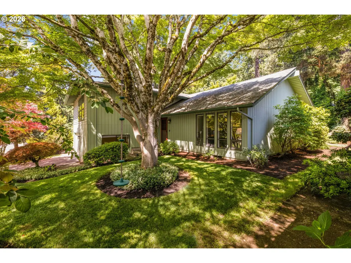 1810 SW Parkwood Dr, Portland, OR 97225 - #1