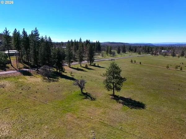 471 Woodland Rd, Goldendale, WA 98620