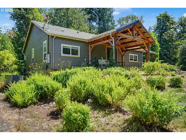 5714 Crooked Finger Rd Ne, ScottsMills, OR 97375