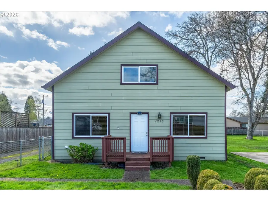 1215 30th Ave, Longview, WA 98632 - #2