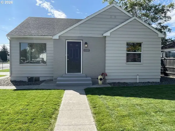 1102 W Margaret St, Pasco, WA 99301