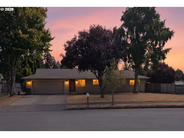 15013 NE Columbine Dr, Vancouver, WA 98682