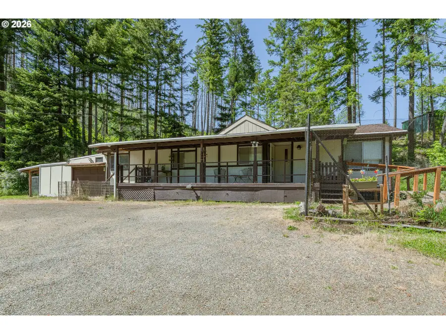 142 Evergreen Springs Ln, North Umpqua, OR 97447 - #2