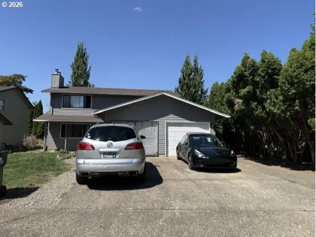 2829 Applewood Ln, Eugene, OR 97408 - #1