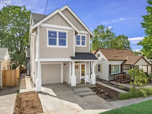 8805 N Dwight Ave, Portland, OR 97203