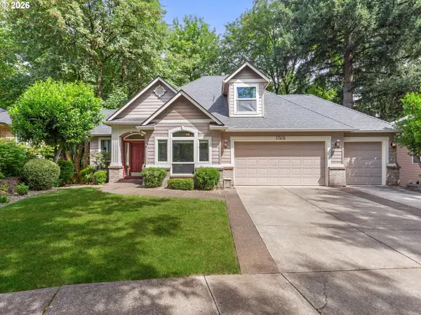 17404 NE 32nd St, Vancouver, WA 98682