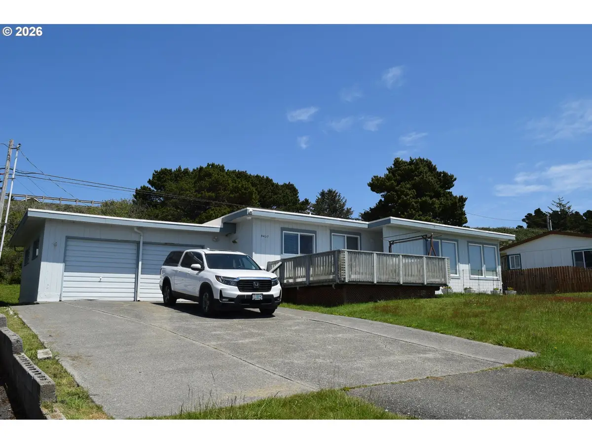 94017 Doyle Point Rd, Wedderburn, OR 97444 - #1