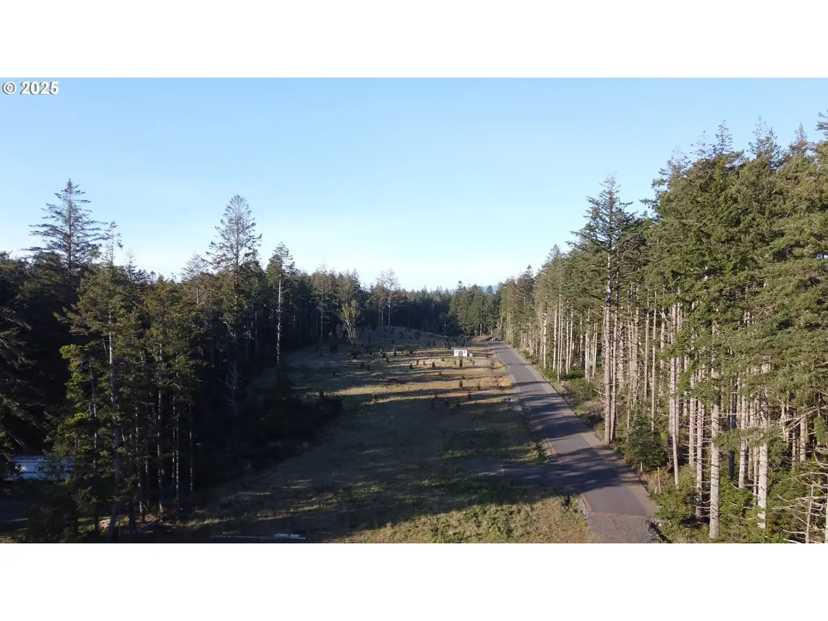 Hubbard Ln, Portorford, OR 97465 - #1