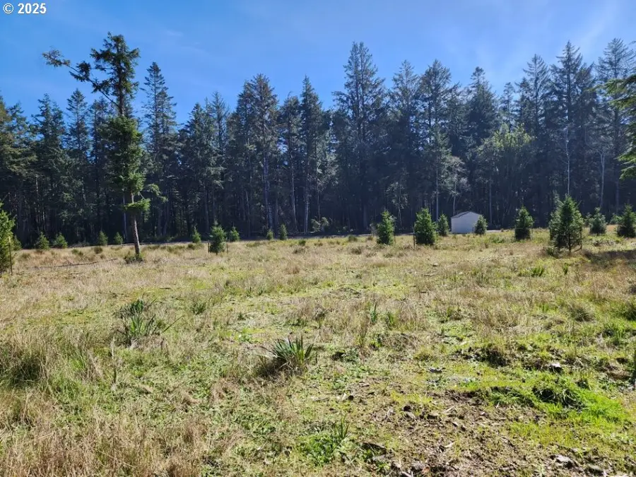 Hubbard Ln, Portorford, OR 97465 - #3