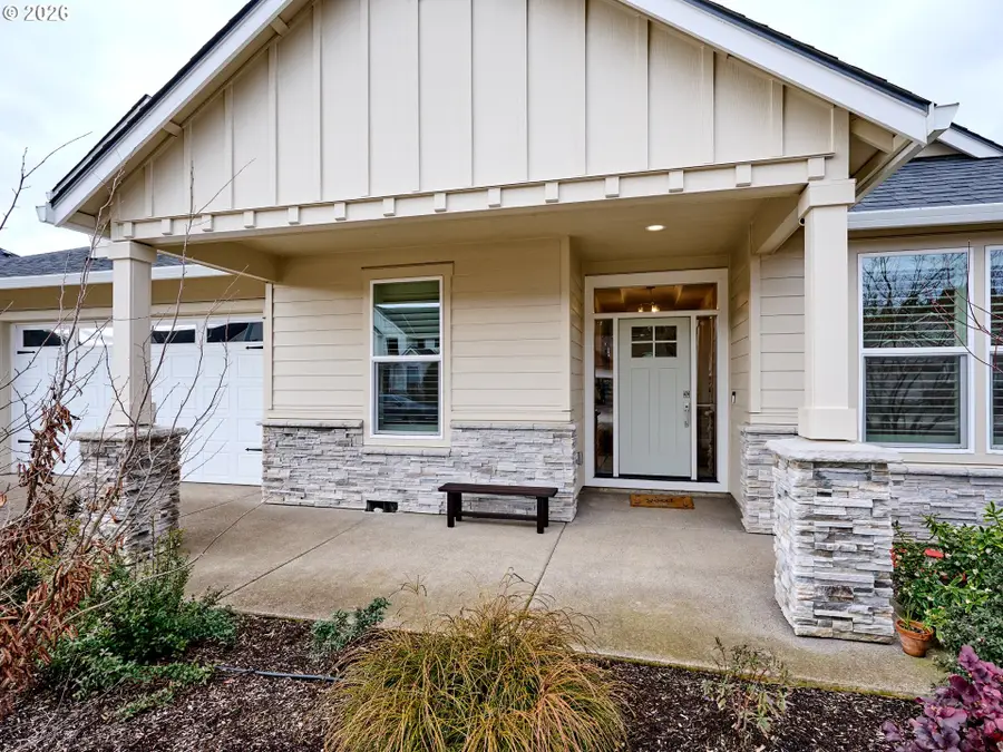 807 Ike Mooney Rd, Silverton, OR 97381 - #3