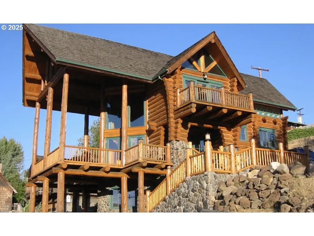 507 Elrod Ave, Maupin, OR 97037 - Image #1