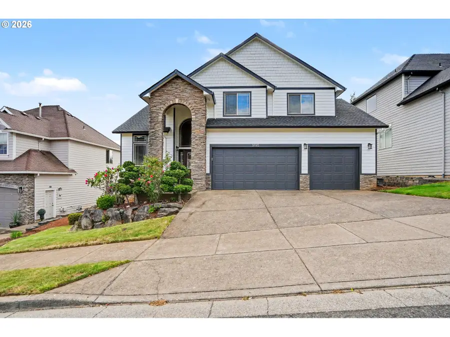 1695 NW Titan Dr, Salem, OR 97304 - #2