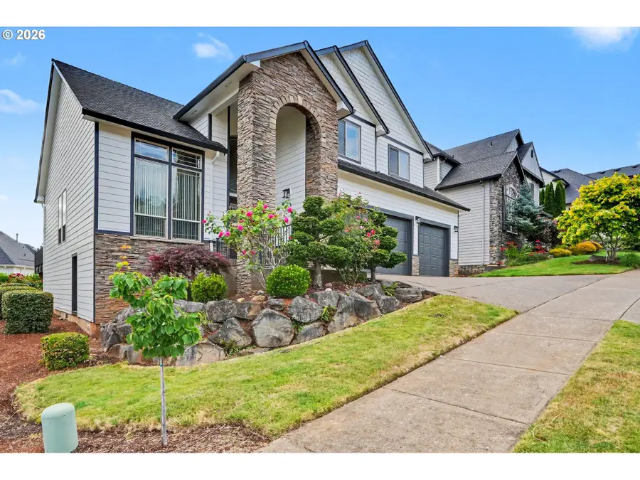 1695 NW Titan Dr, Salem, OR 97304 - #3