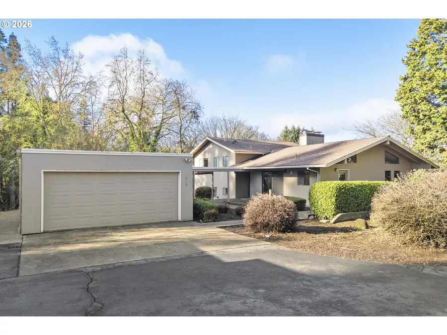 1745 SE Brookwood Ave, Hillsboro, OR 97123 - Image #3