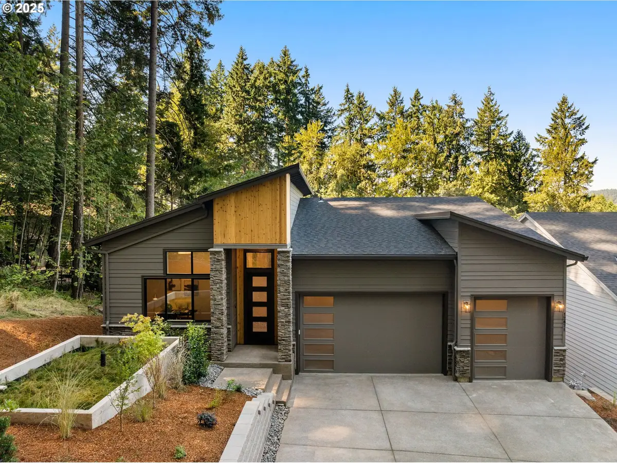 12871 SW Sunny Ter #L-3, Tigard, OR 97223 - Image #1