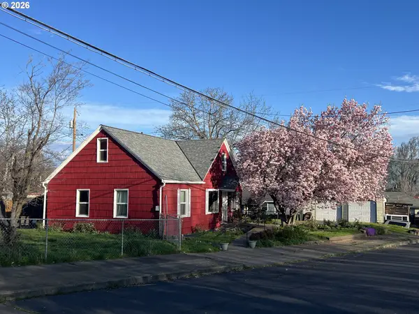 1411 G St, TheDalles, OR 97058