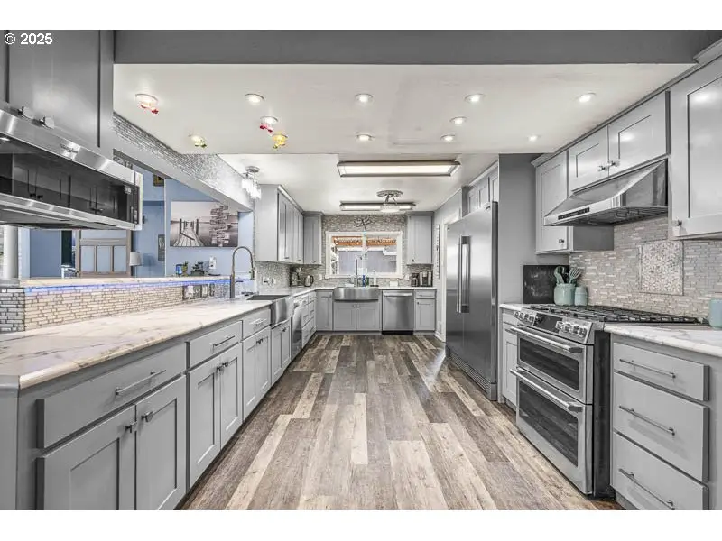 211 Sunset Ave, Keizer, OR 97303 - Image #3