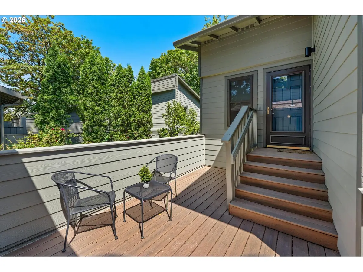 3835 SW Canby St, Portland, OR 97219 - #1