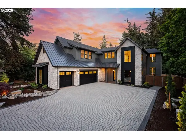 964 Country Commons Ln, LakeOswego, OR 97034