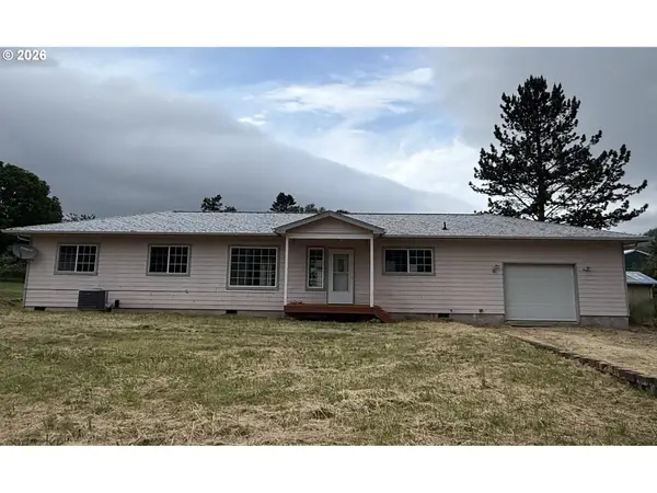 151 E Date St, Powers, OR 97466