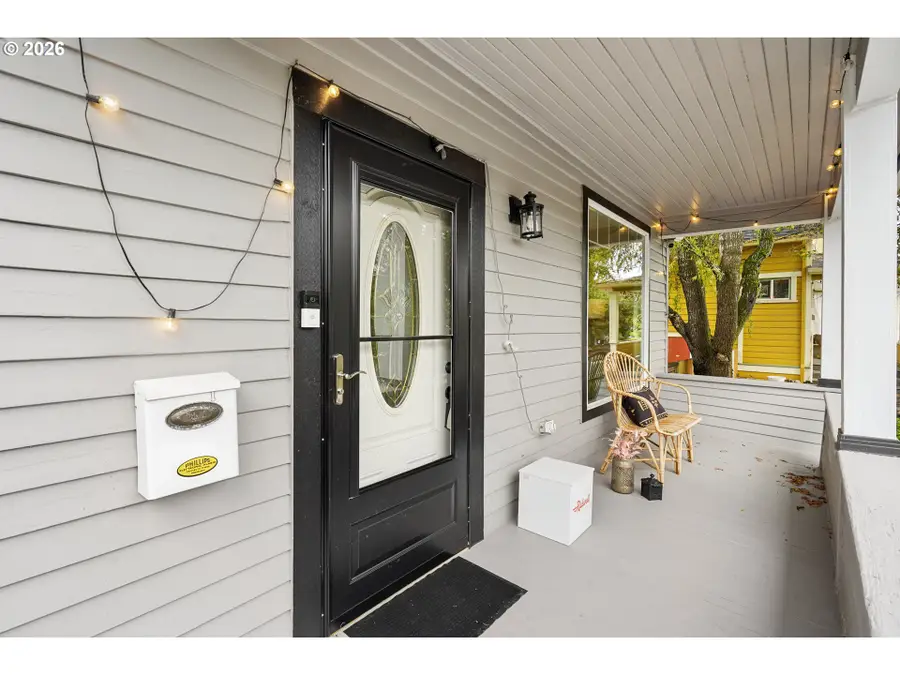 4055 NE 9th Ave, Portland, OR 97212 - #3
