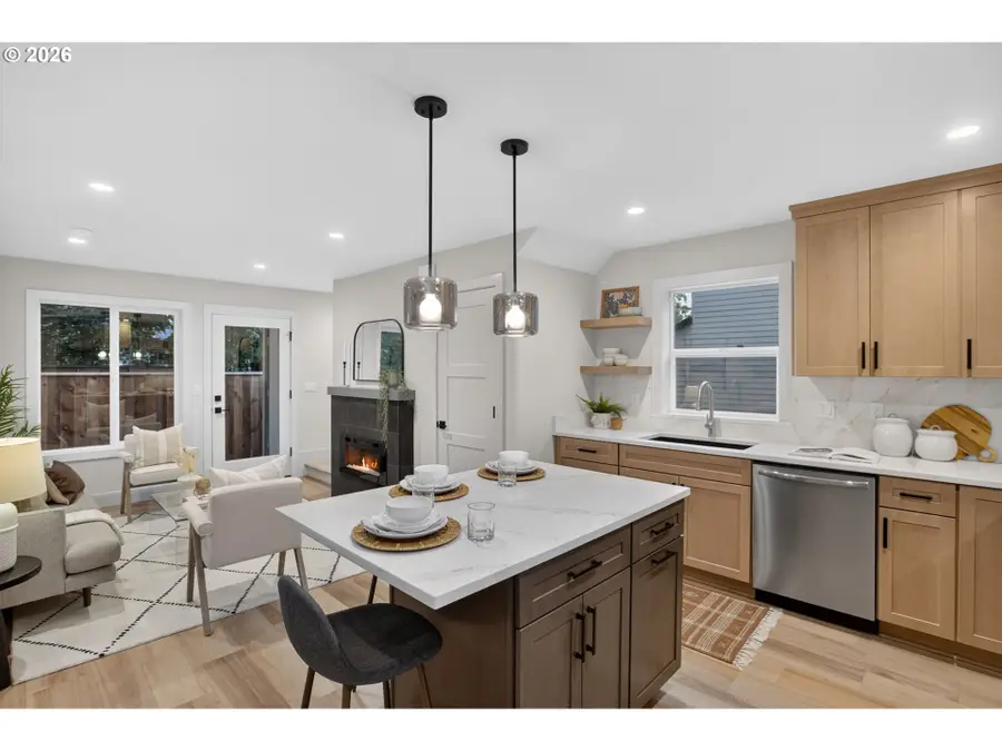 5555 SE Steele St #B, Portland, OR 97206 - #3