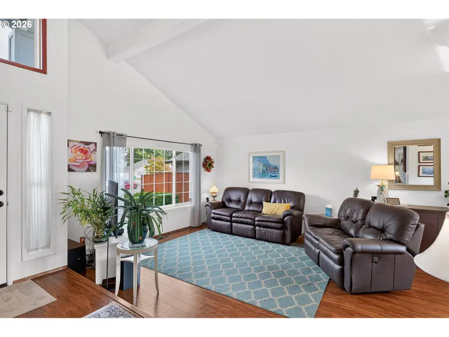 17824 SW Granada Dr, Beaverton, OR 97007 - #3