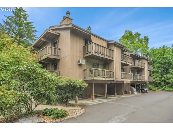 7748 SW Barnes Rd #C, Portland, OR 97225